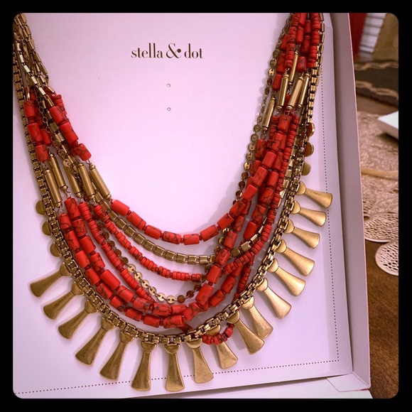 Bliss Statement Necklace by Stella & Dot - Picture 4 of 7